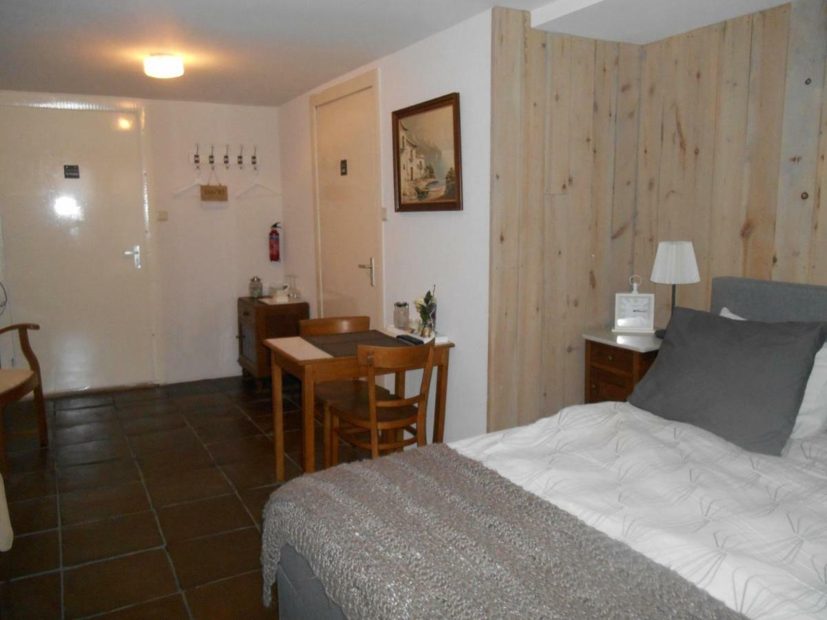 Apartamento Anneke'S Bed En Botterhammeke Woensdrecht Exterior foto